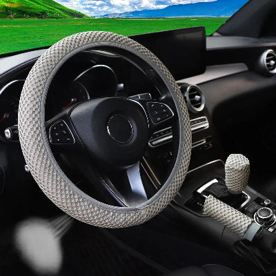 ensemble-housse-volant-confort-conduite-automobile-gris