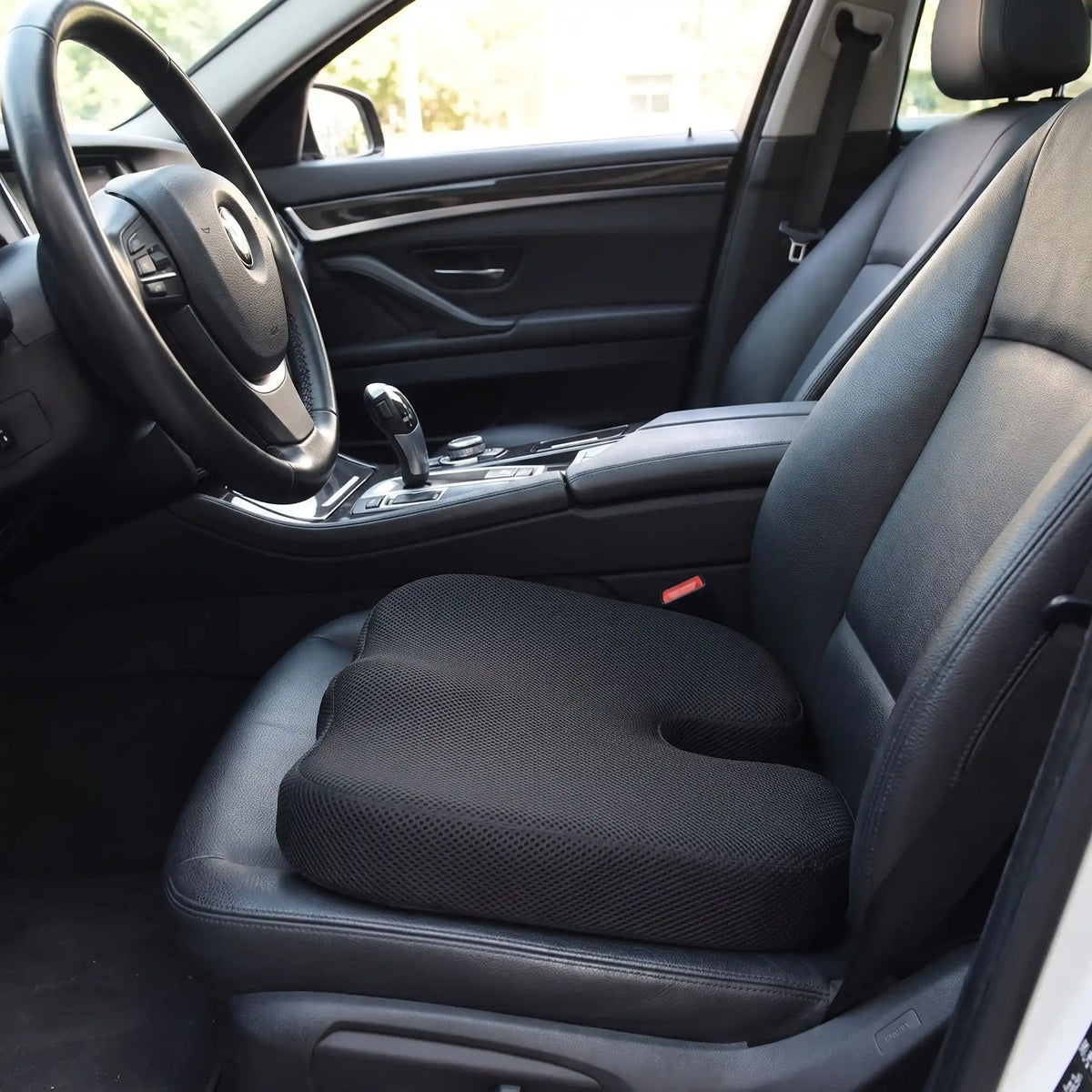coussin voiture pour sciatique fente en forme de U Noir épaisseur de 7cm confortable