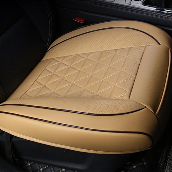 couvre siege auto en similicuir beige