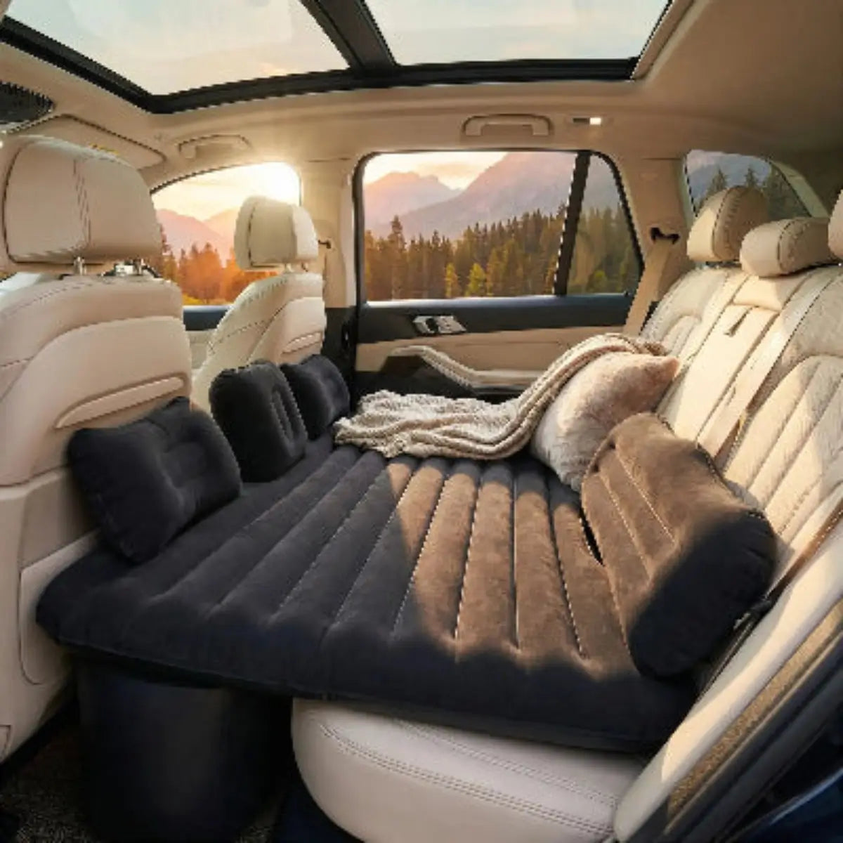 matelas gonflable dans voiture robuste 