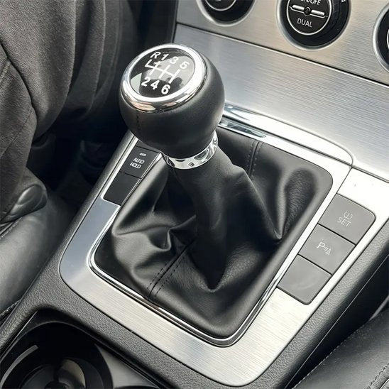 Pommeau de vitesse Insert métallique chromé