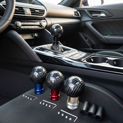 Pommeaux de vitesse style sportif et moderne