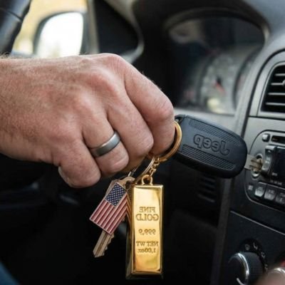 Porte clé voiture de luxe  Matériau robuste